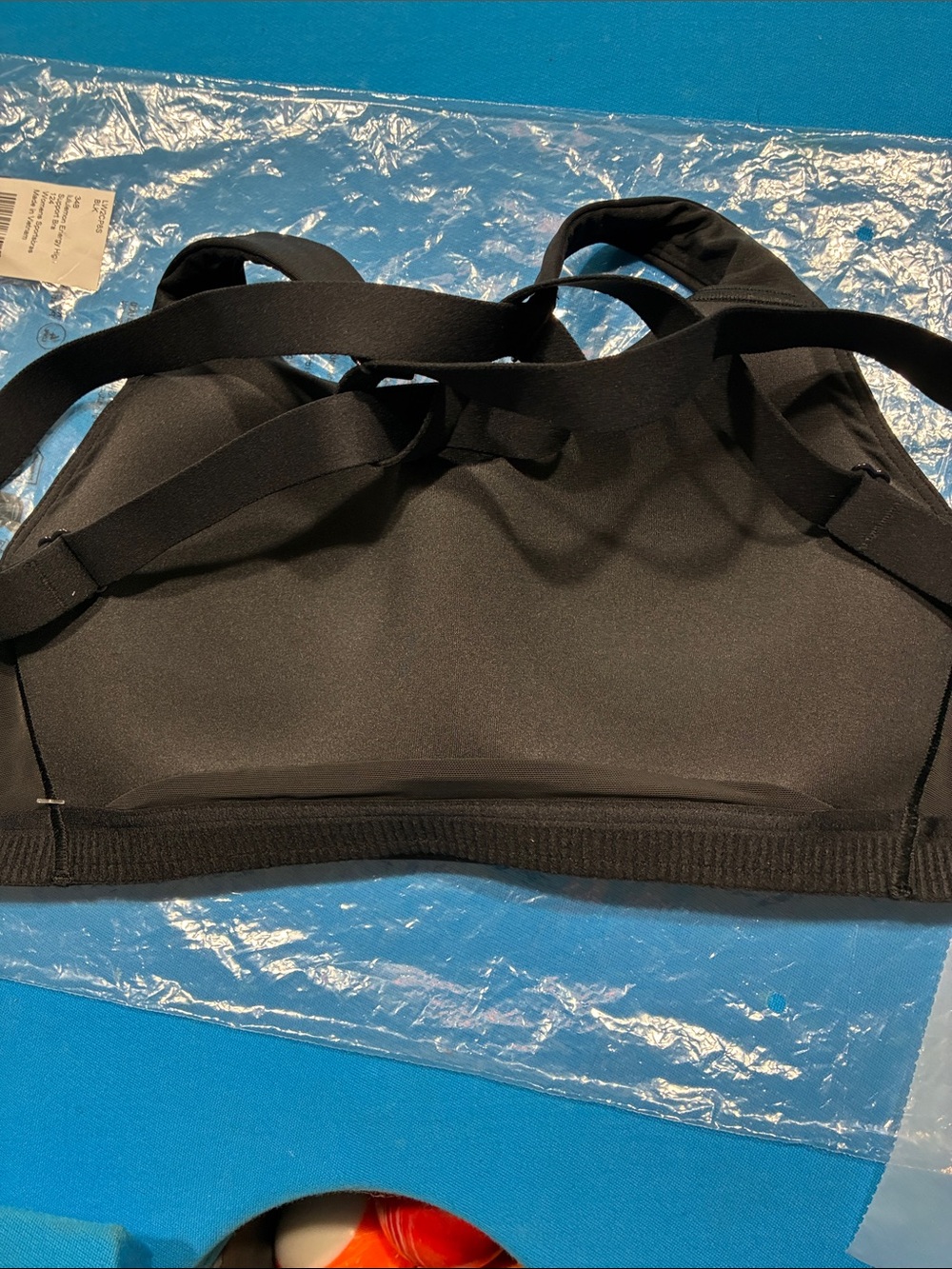 *Brand New* lululemon-  Black Energy High Support Sports Bra - Size 34B- NWT - Picture 9 of 14